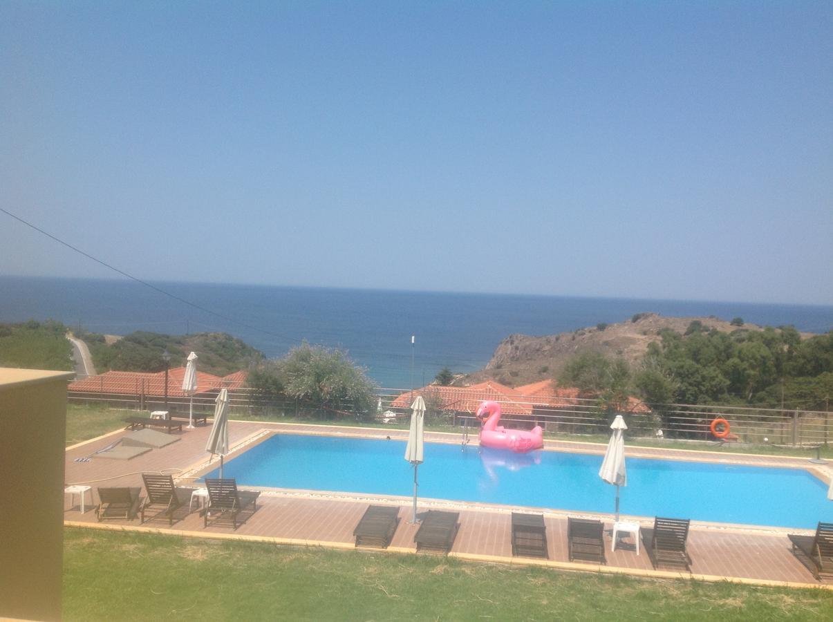 Molivos Sunset Apartments ميثيمْنا المظهر الخارجي الصورة