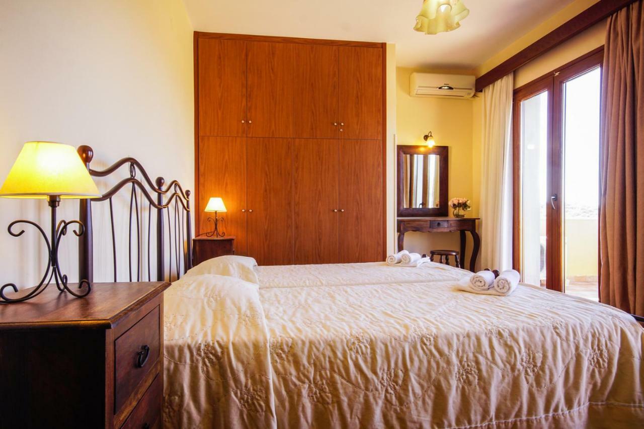 Molivos Sunset Apartments ميثيمْنا المظهر الخارجي الصورة